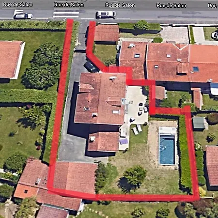 Hiru Alabak - Maison A Biarritz, Piscine, Jardin, 8 Personnes Вілла