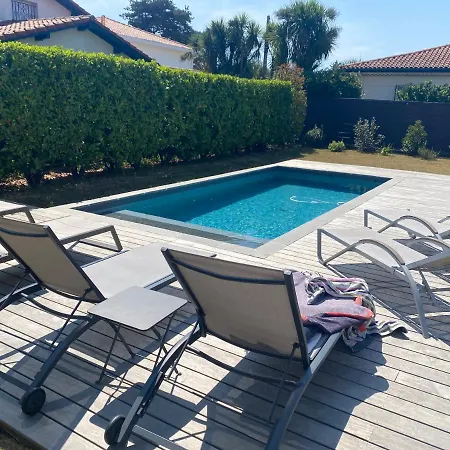 Villa Hiru Alabak - Maison A Biarritz, Piscine, Jardin, 8 Personnes *